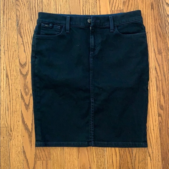 Joe's Jeans Dresses & Skirts - Joe’s Jeans Denim Pencil Skirt Size 27